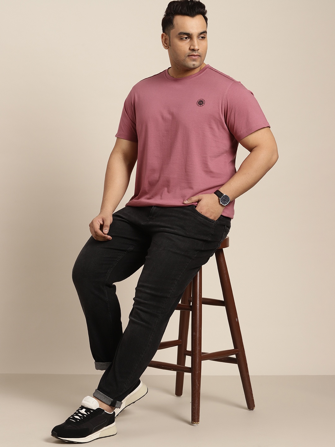 

Sztori Men Plus Size Solid T-shirt, Rose