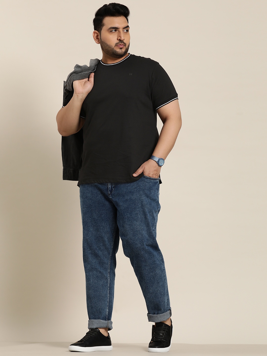 

Sztori Men Plus Size Pure Cotton T-shirt, Black