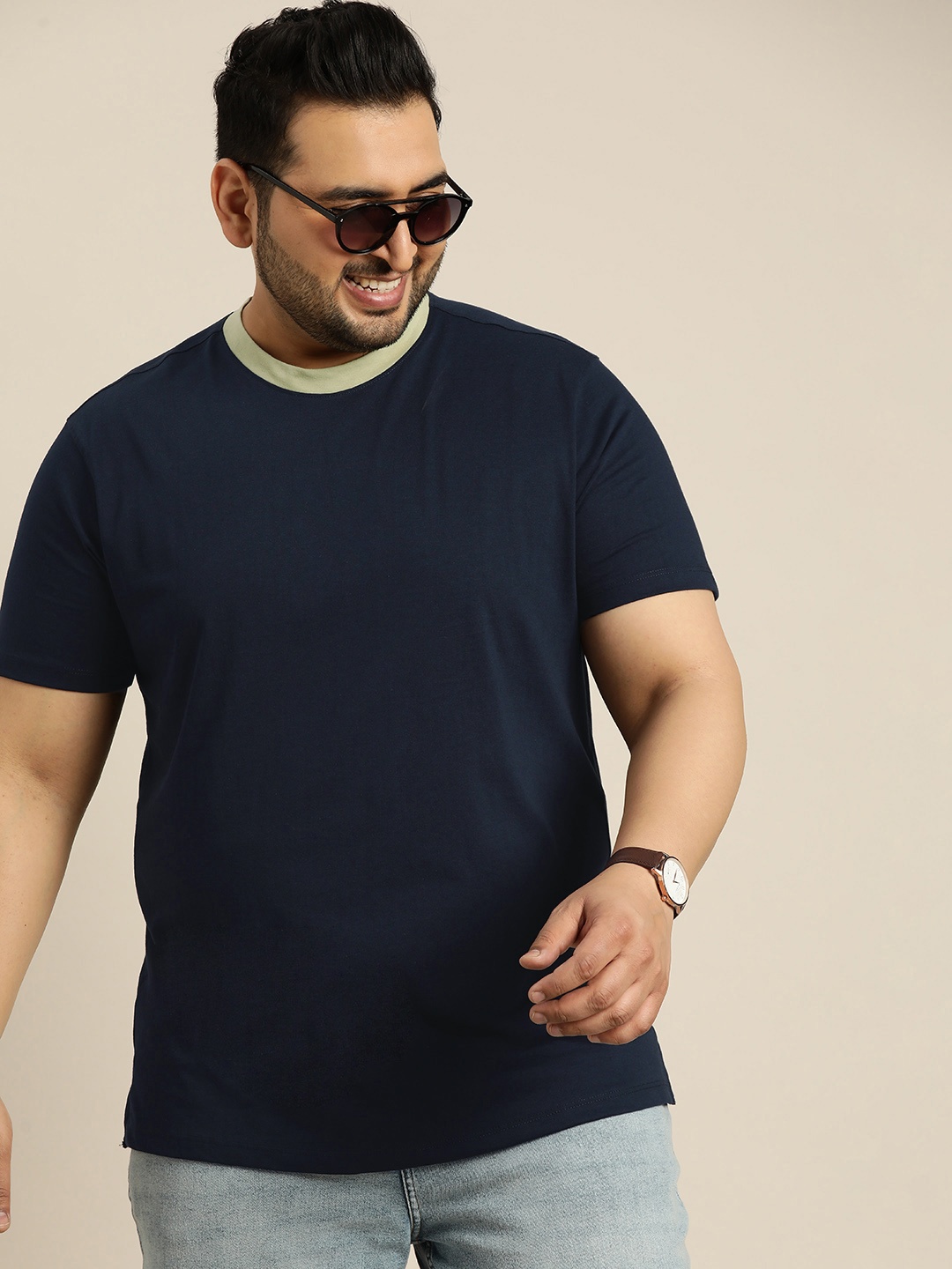 

Sztori Plus Size Solid T-shirt, Navy blue