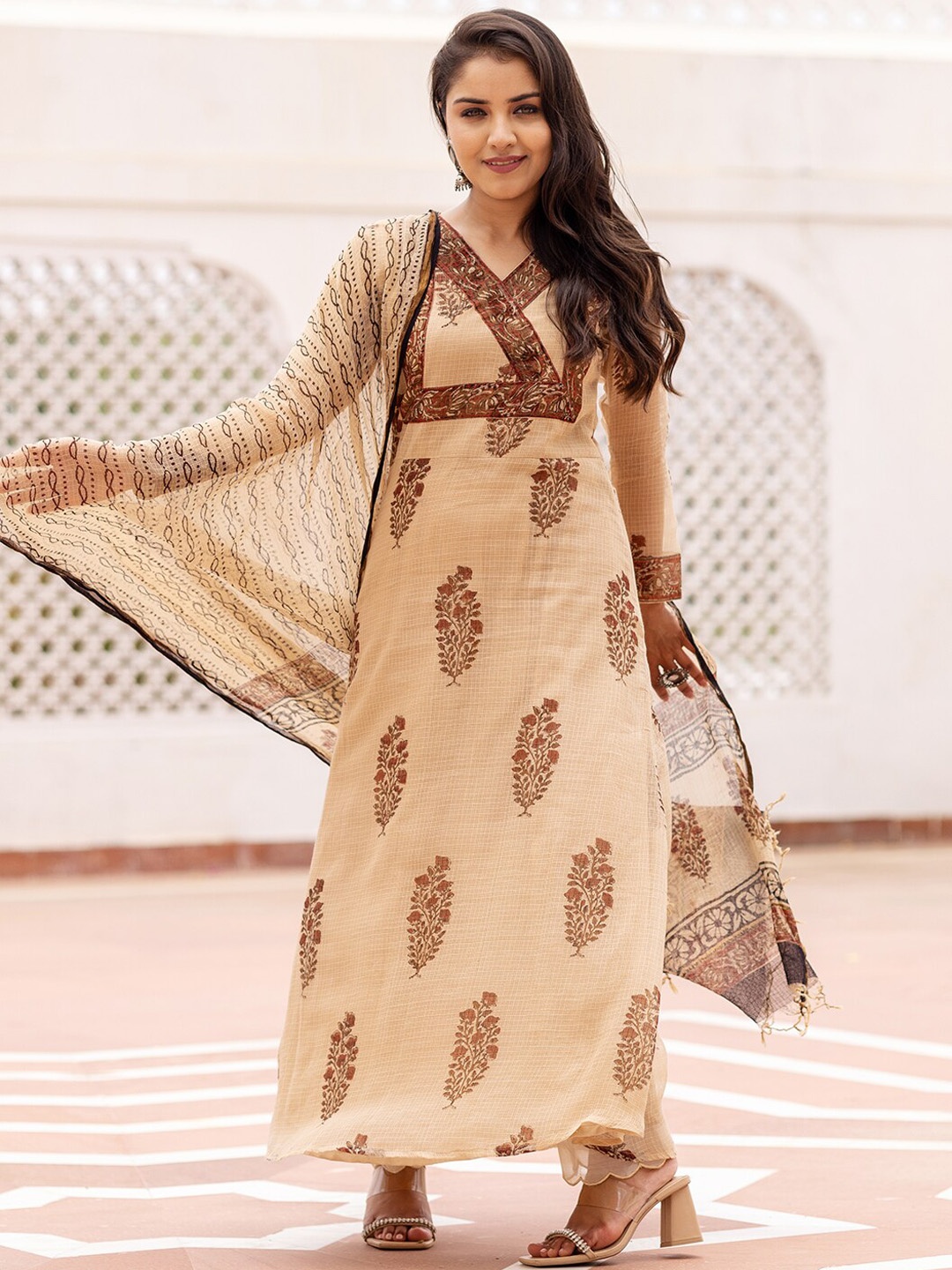 

Ambraee Women Beige Floral Printed Angrakha Kurta with Trousers & With Dupatta