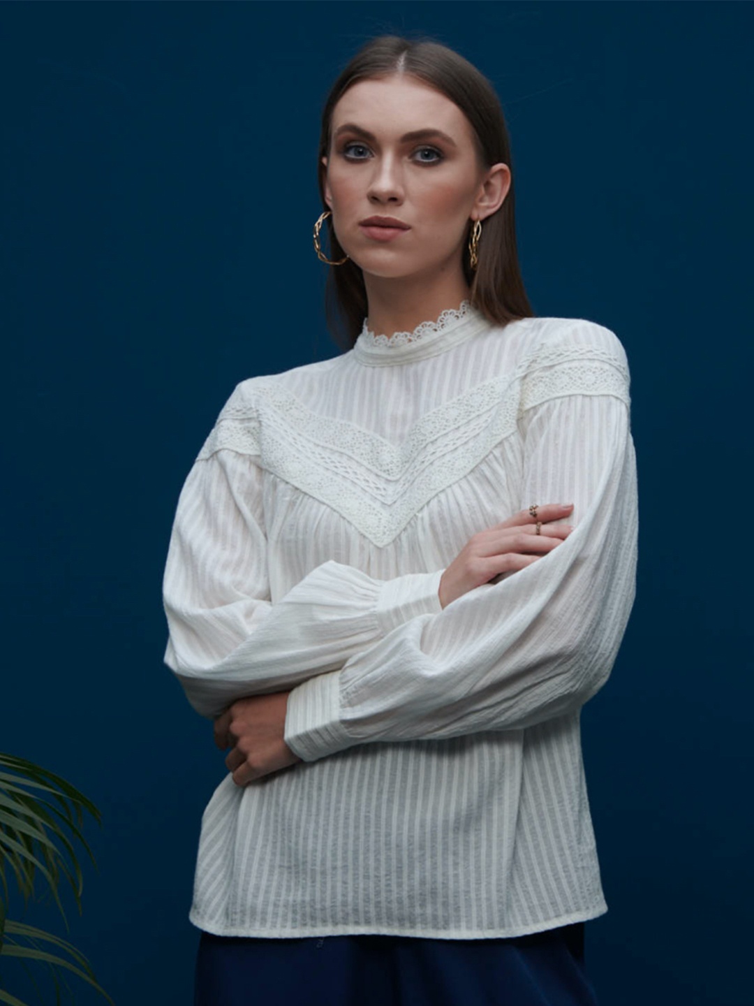 

Style Island White Striped Pure Cotton Top