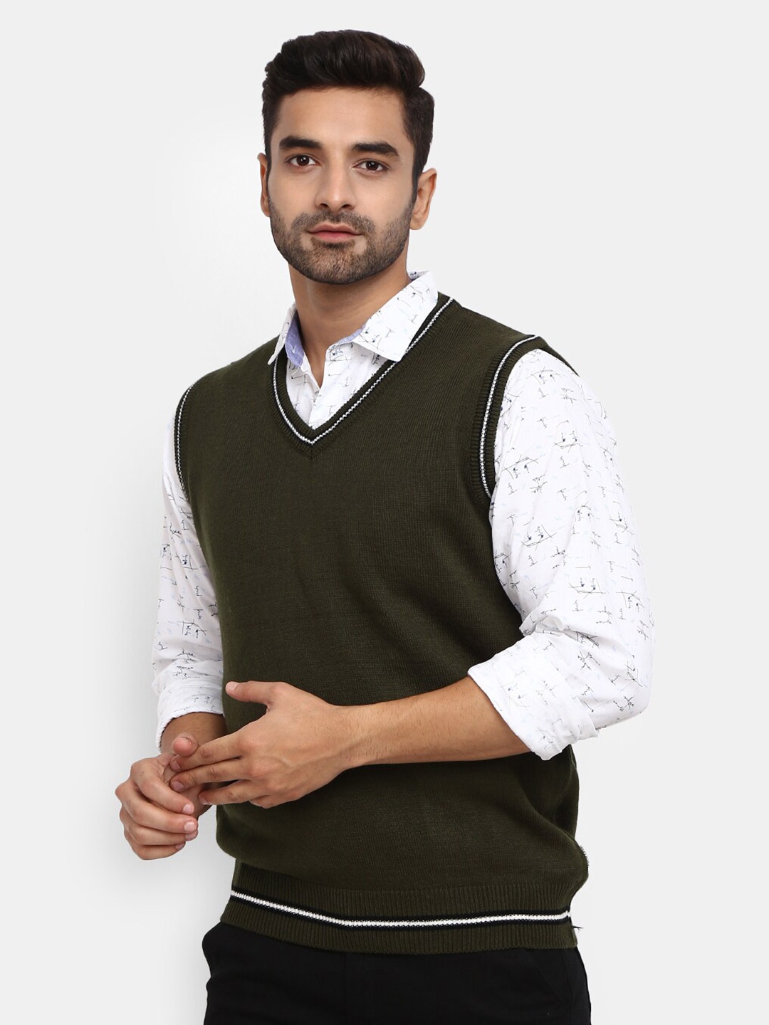 

V-Mart Men Olive Green Fleece Sweatshirt