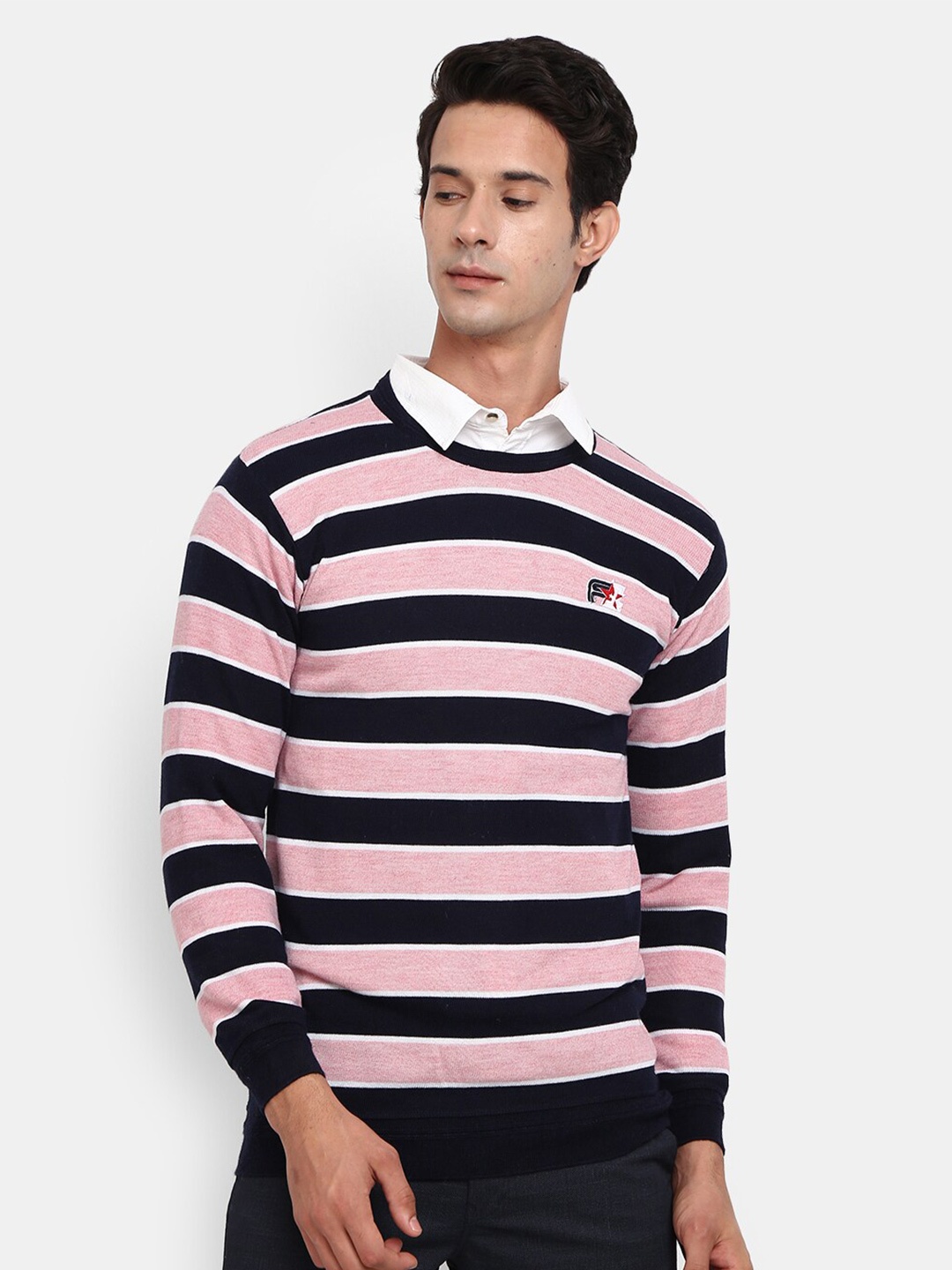 

V-Mart Men Pink Striped Sweatshirt