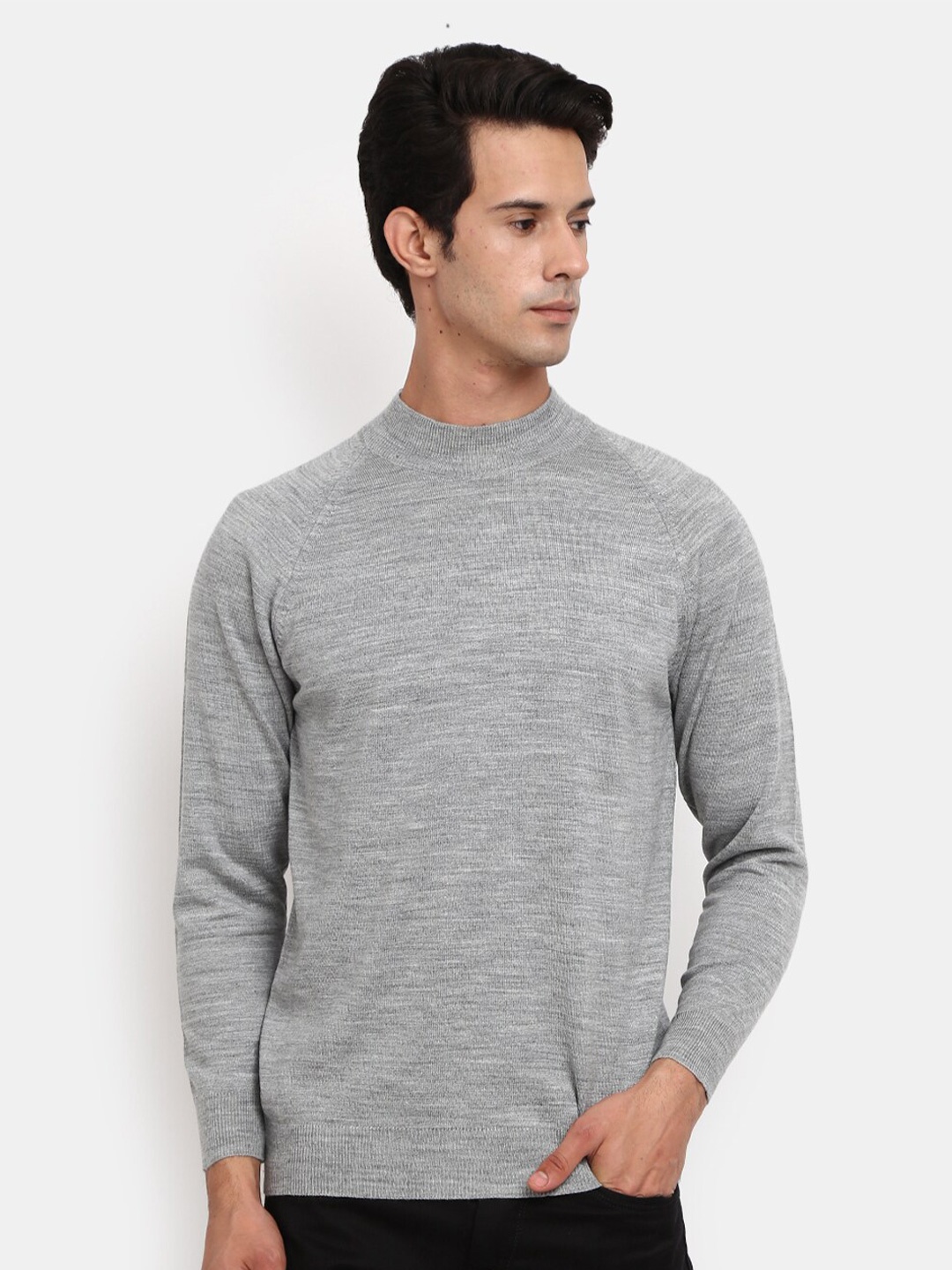 

V-Mart Men Grey Melange Solid Sweatshirt