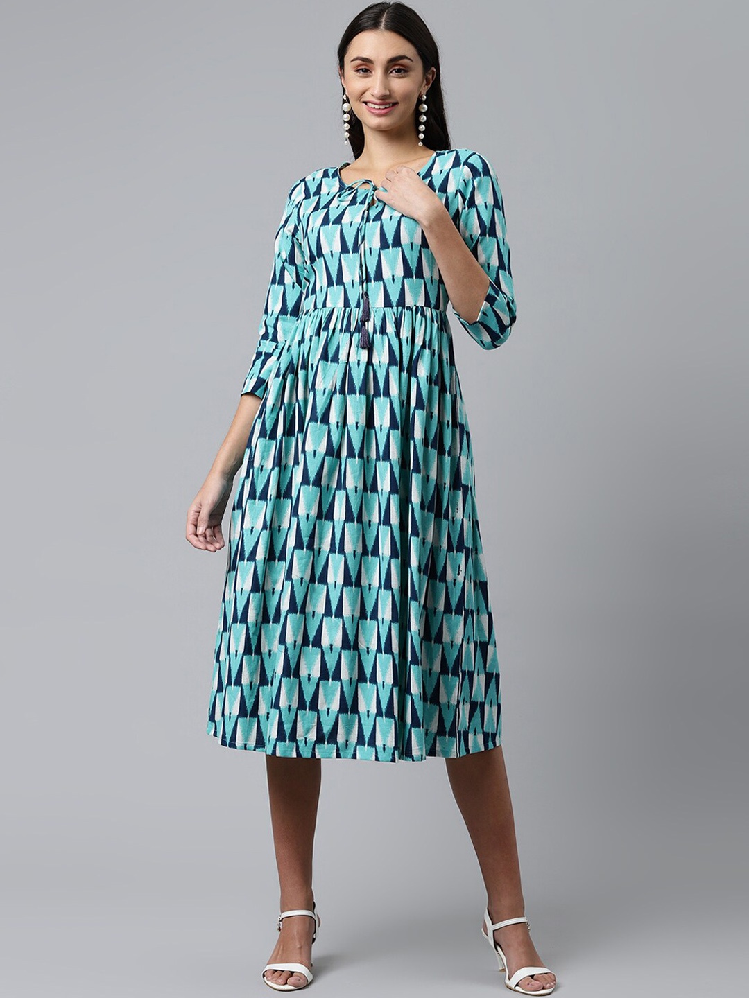 

HERE&NOW Women Green & White Cotton Printed Knee-Length Cotton Ethnic Dresses