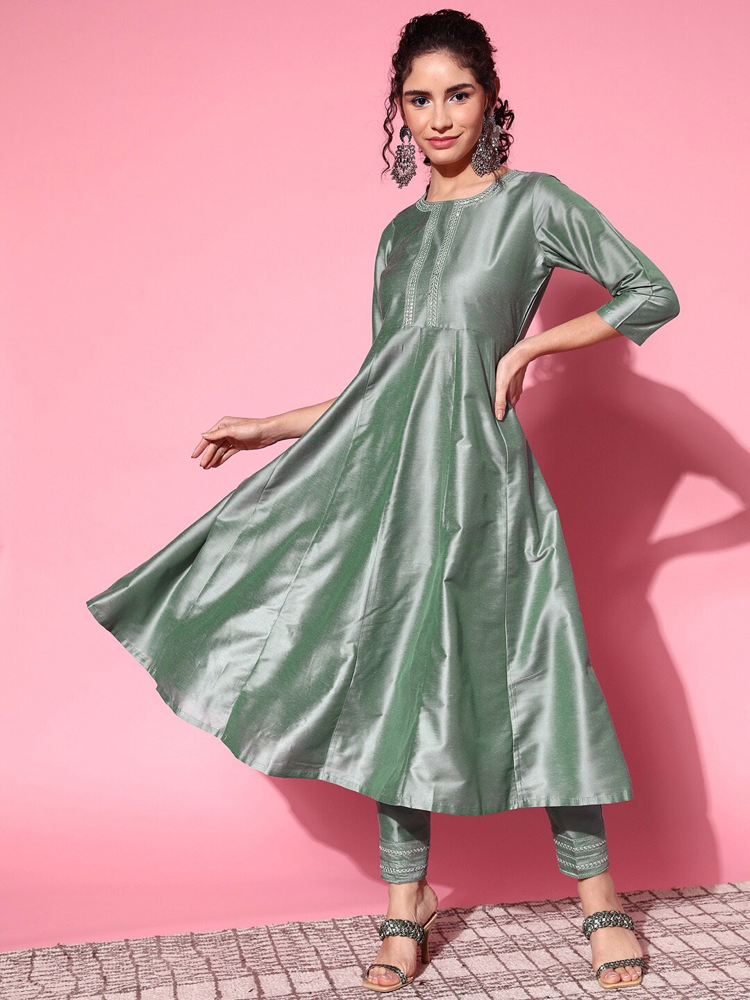

Shae by SASSAFRAS Yoke Design Mirror Work Anarkali Kurta, Sea green
