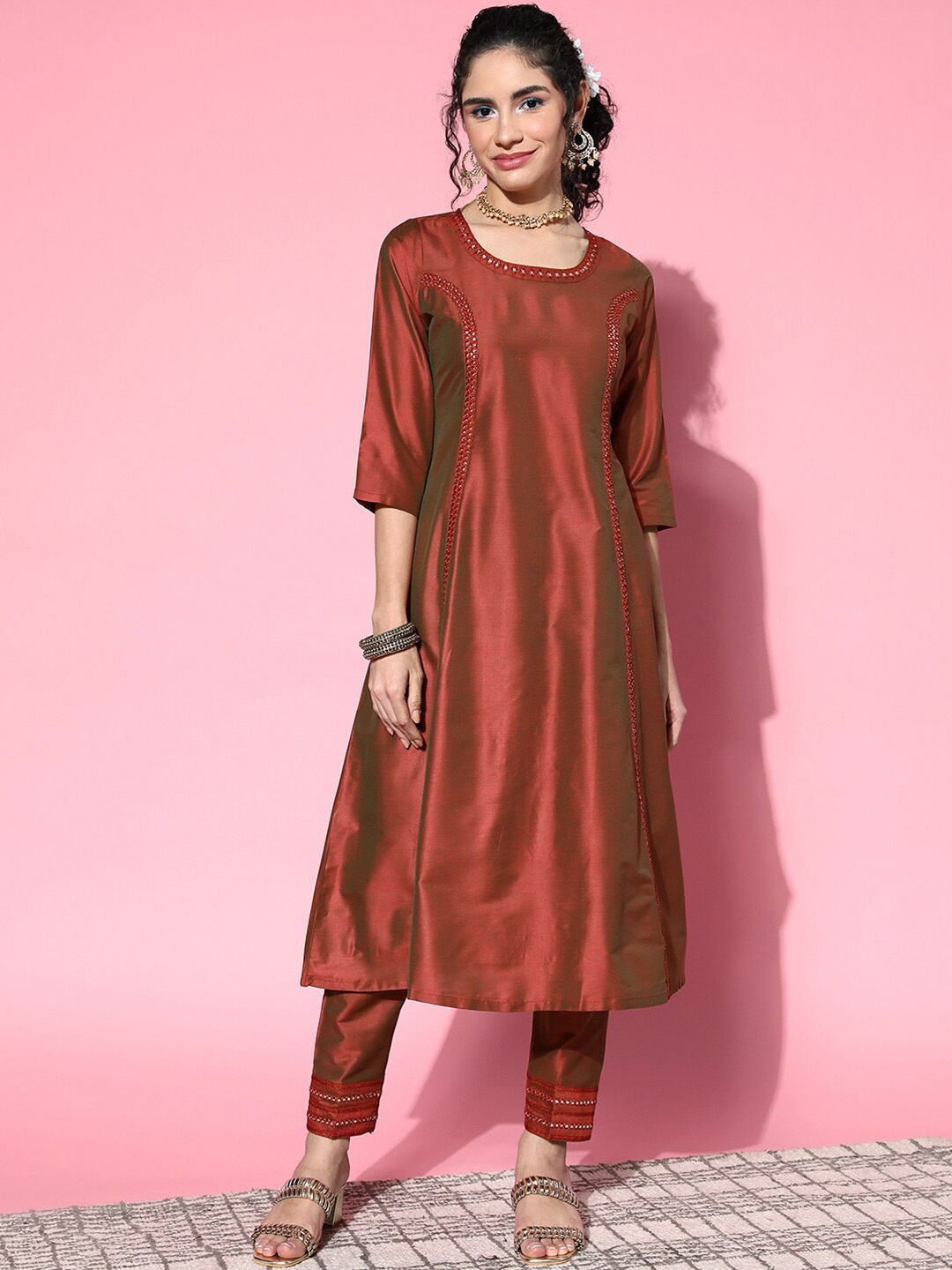 

Shae by SASSAFRAS Round Neck Mirror Work Kurta, Rust