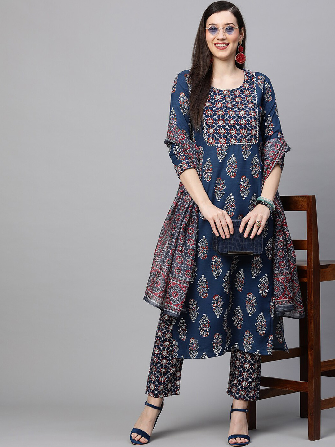 

KALINI Women Blue & Red Printed Straight Kurta With Trousers & With Dupatta