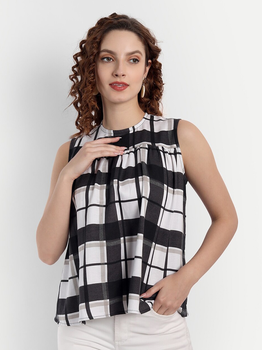 

PARASSIO CLOTHINGS Black Checked Crepe Top