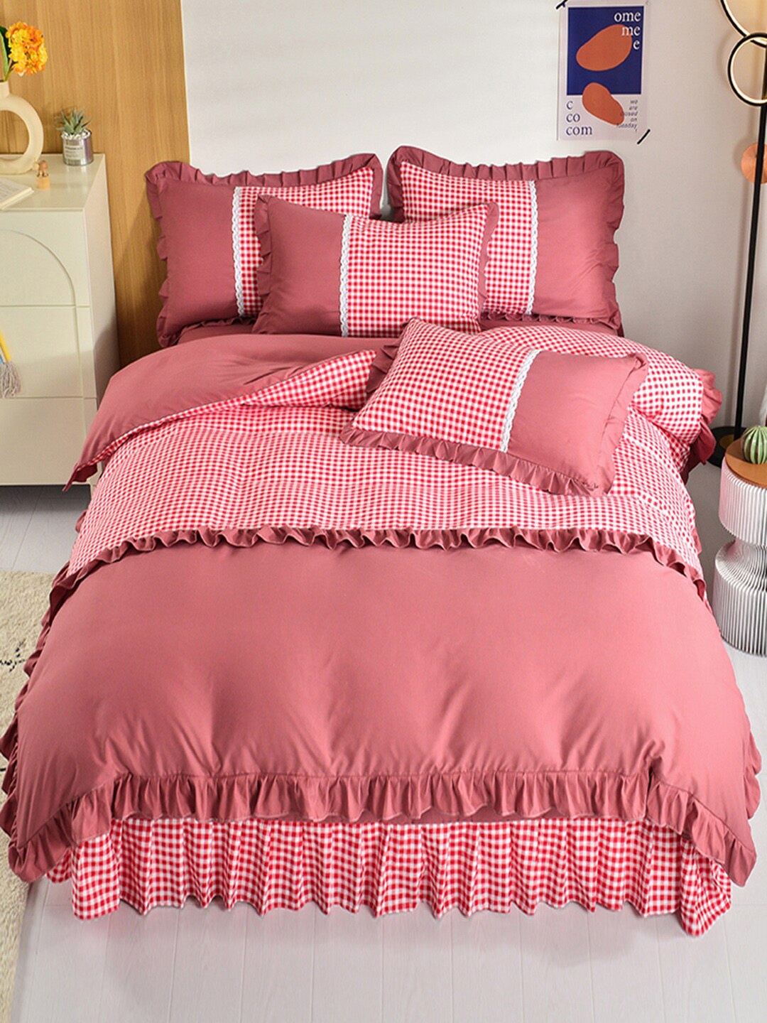 

JC Collection Red & White Checked Double King Bedding Set