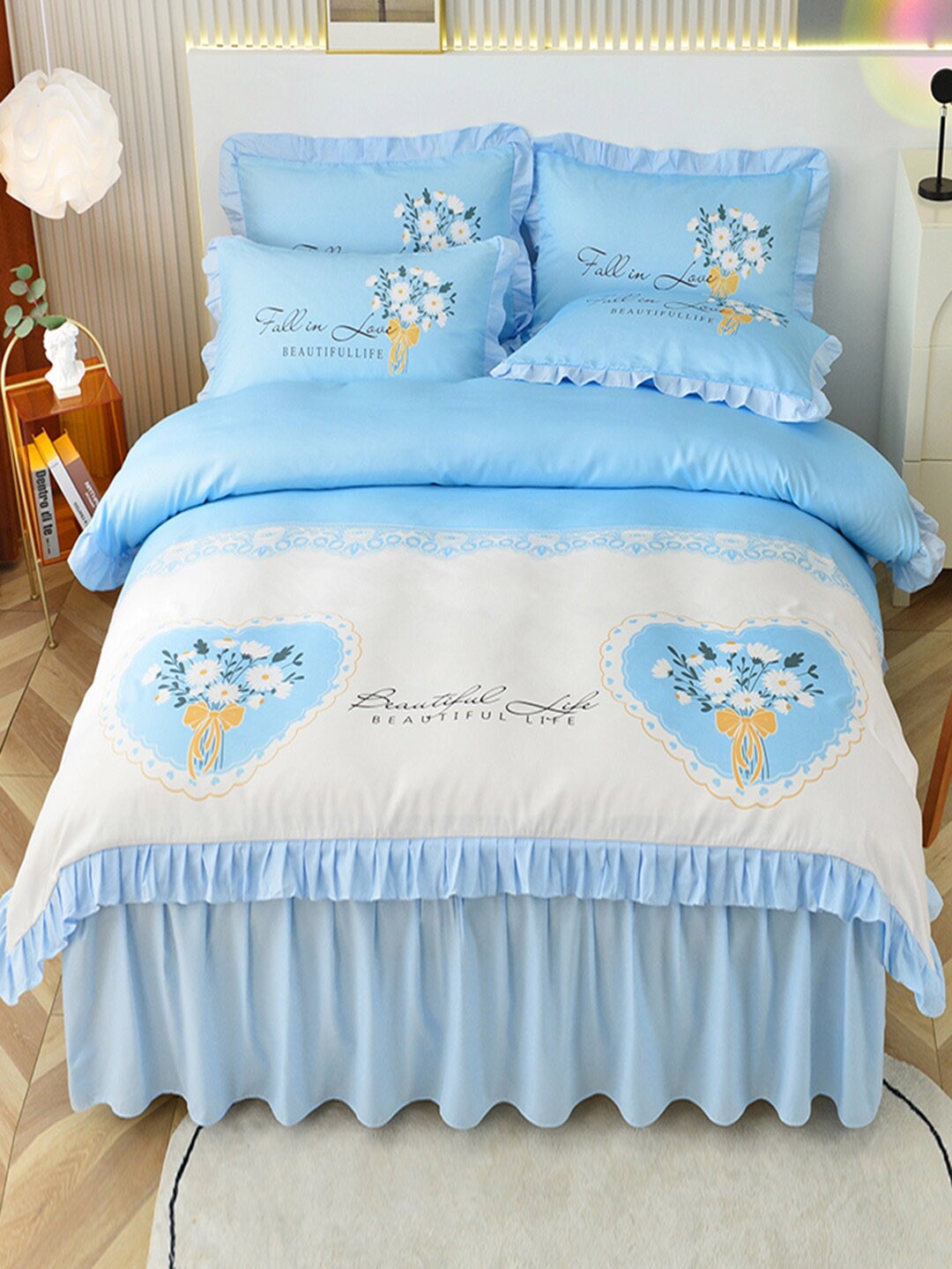 

JC Collection Blue & White Printed Double King Bedding Set