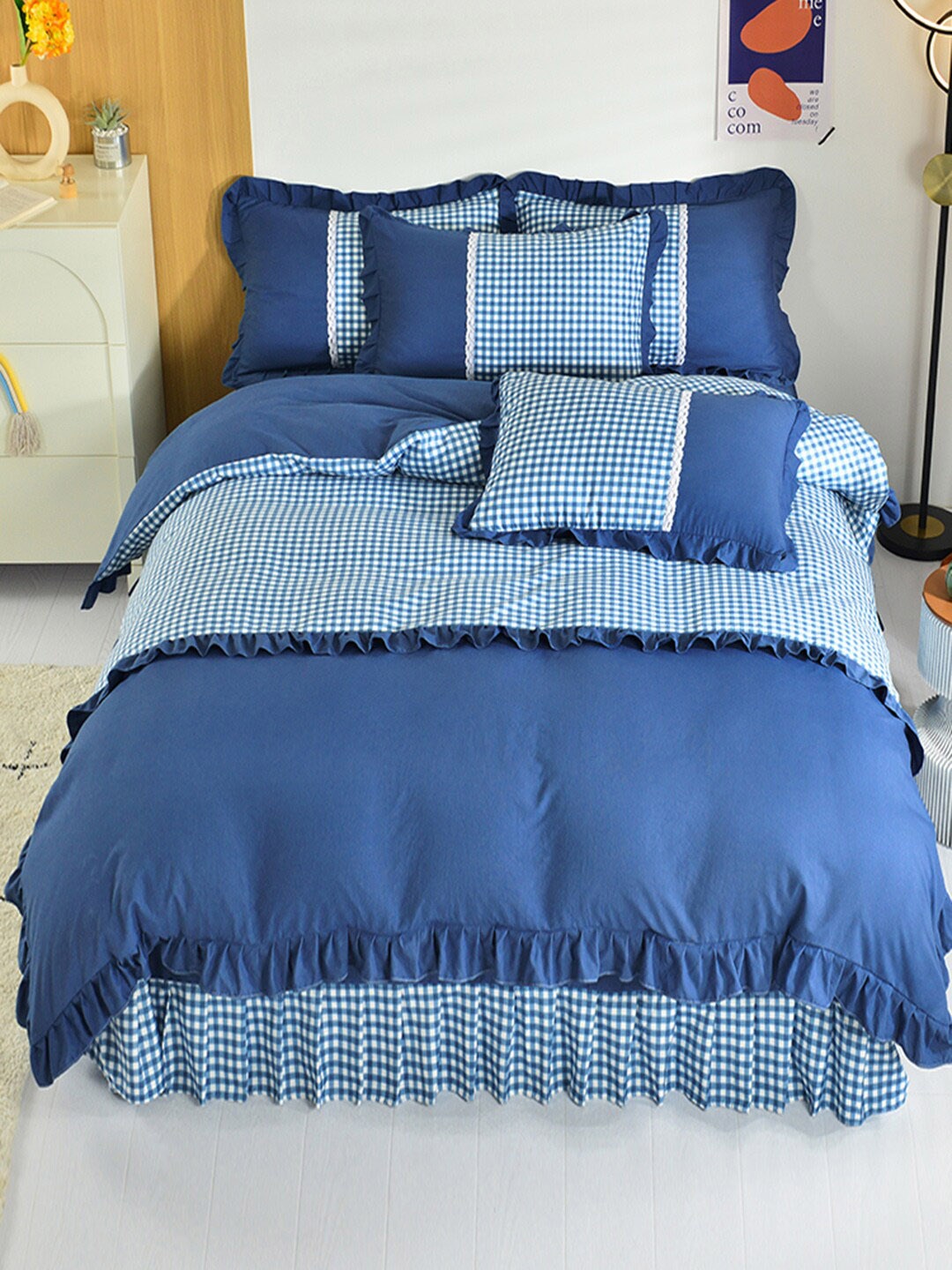 

JC Collection Navy Blue Checked Double King Bedding Set With Comforter