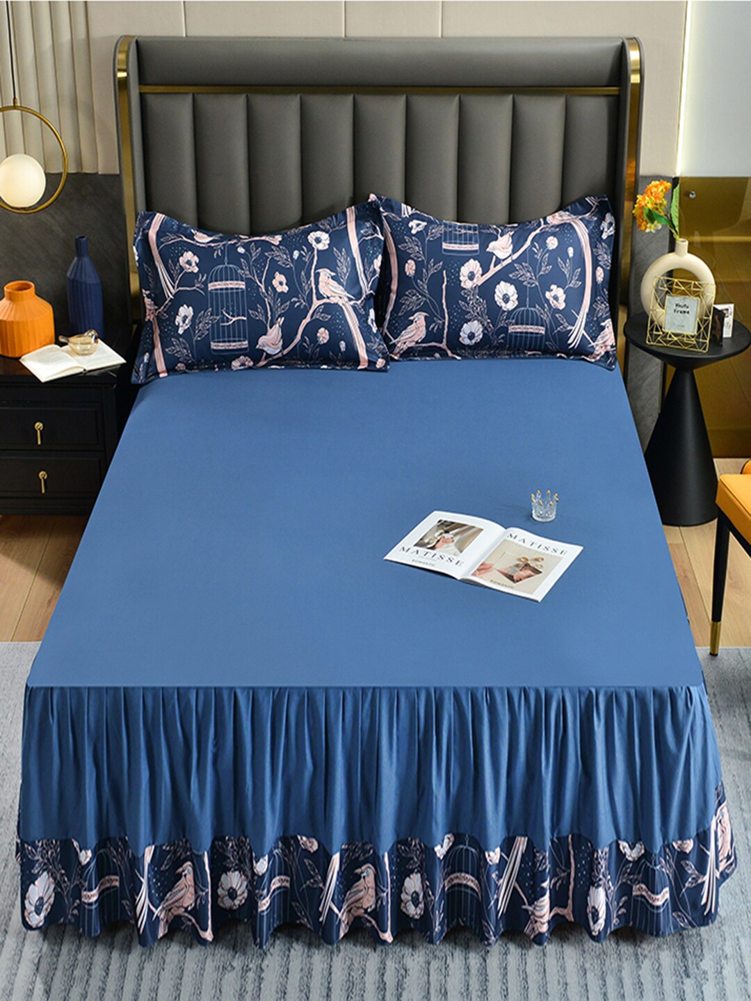 

JC Collection Blue & Beige Printed Double Queen Bedding Set