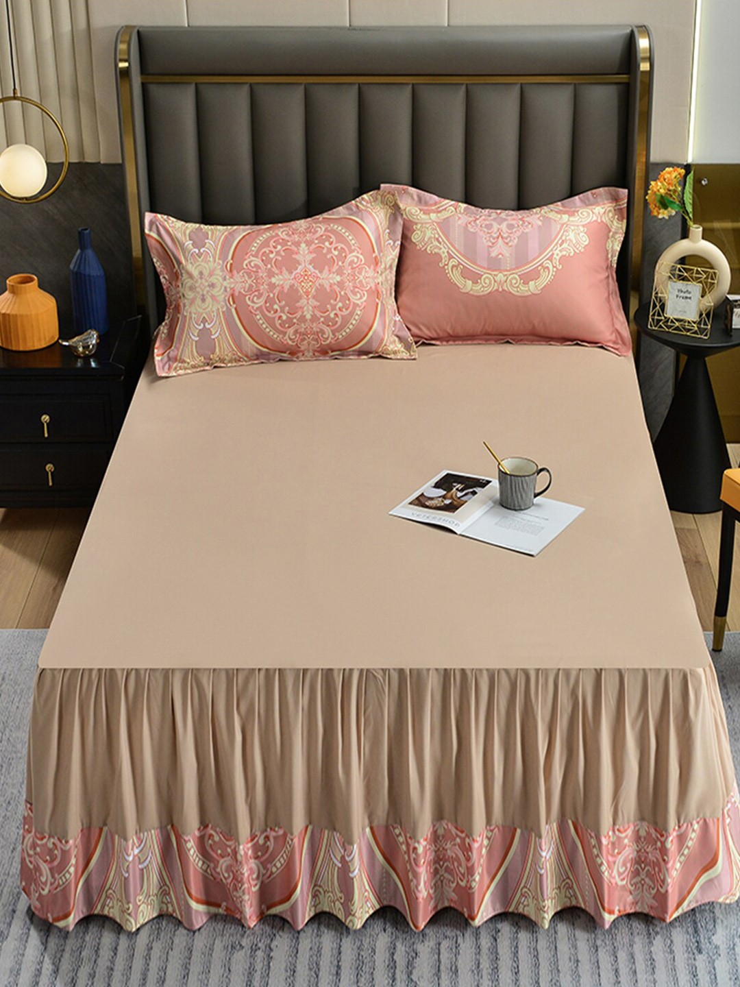 

JC Collection Peach-Colored & Beige Printed Bedding Set