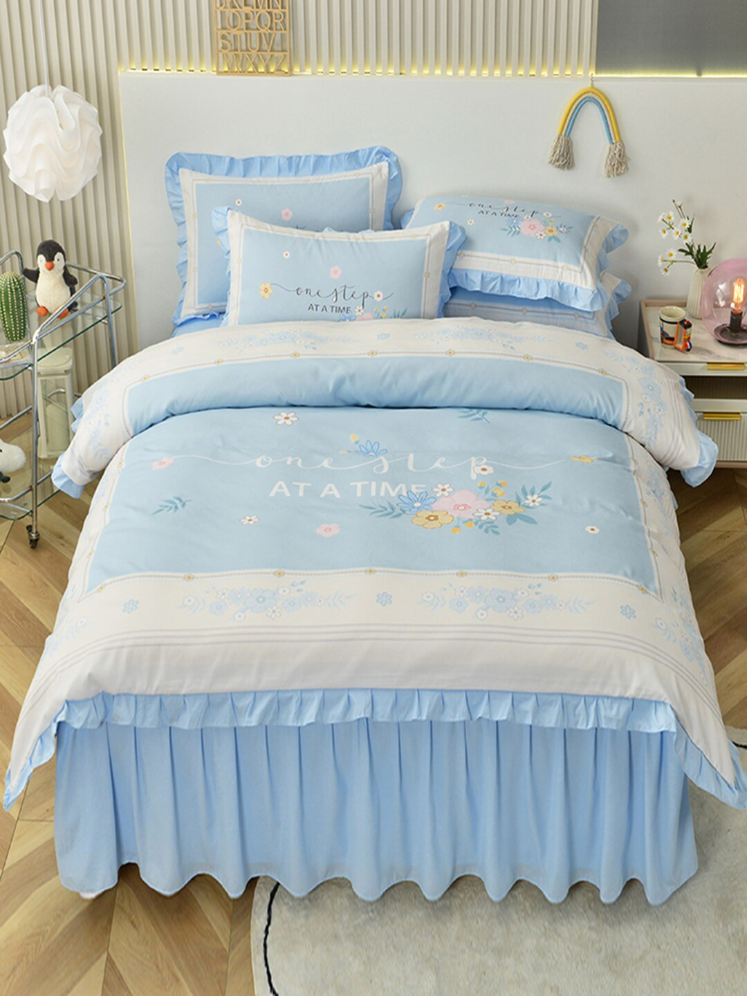 

JC Collection Blue Printed Double King 4-Piece Bedding Set