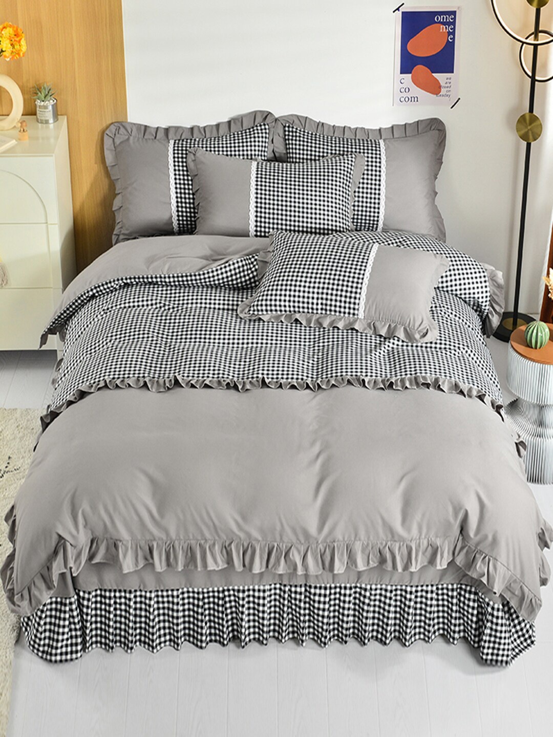 

JC Collection Grey Checked Double Queen Bedding Set