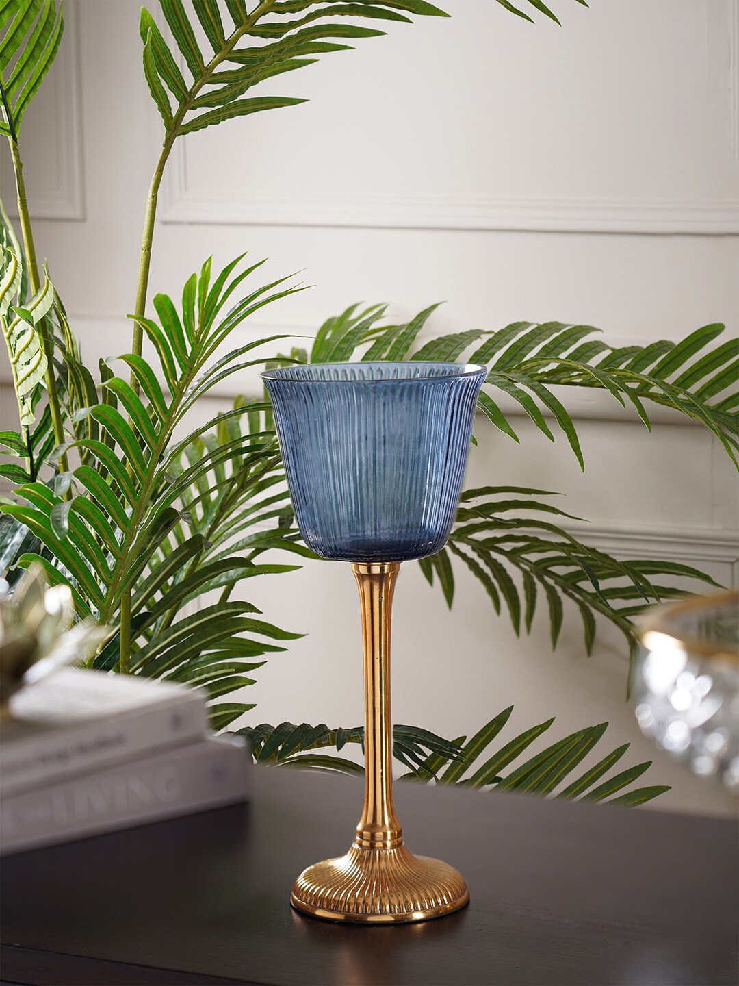 

Pure Home and Living Blue & Gold-Toned Textured Votive Holder