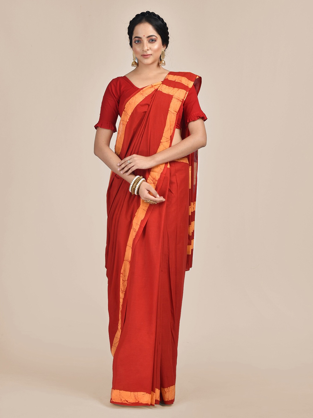 

Mitera Red & Cream-Coloured Batik Pure Cotton Saree