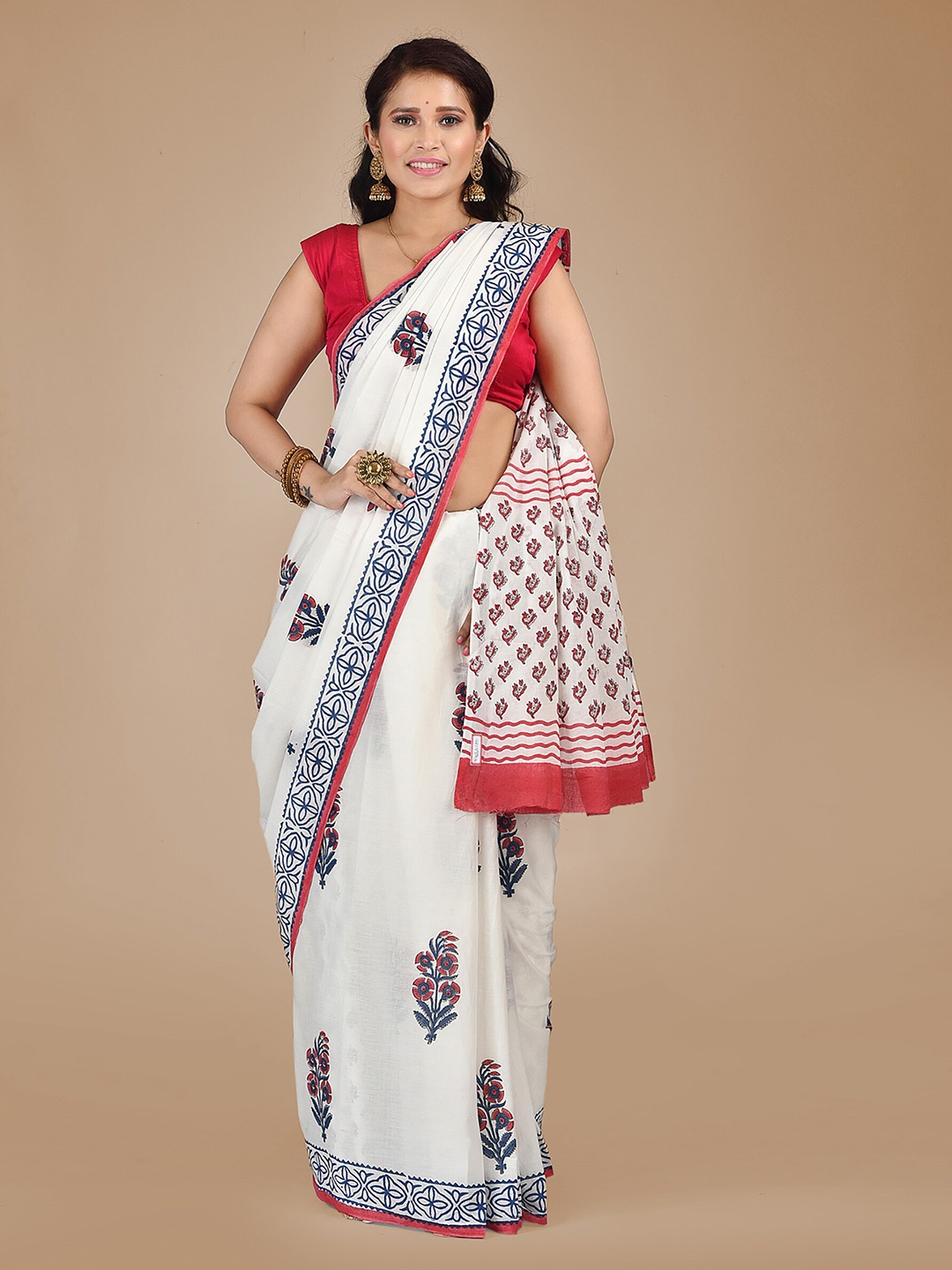 

Mitera White & Red Floral Pure Cotton Saree