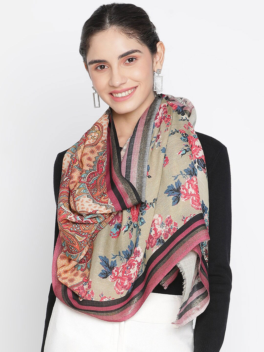 

SHINGORA Women Beige & Blue Printed Fringed Stole