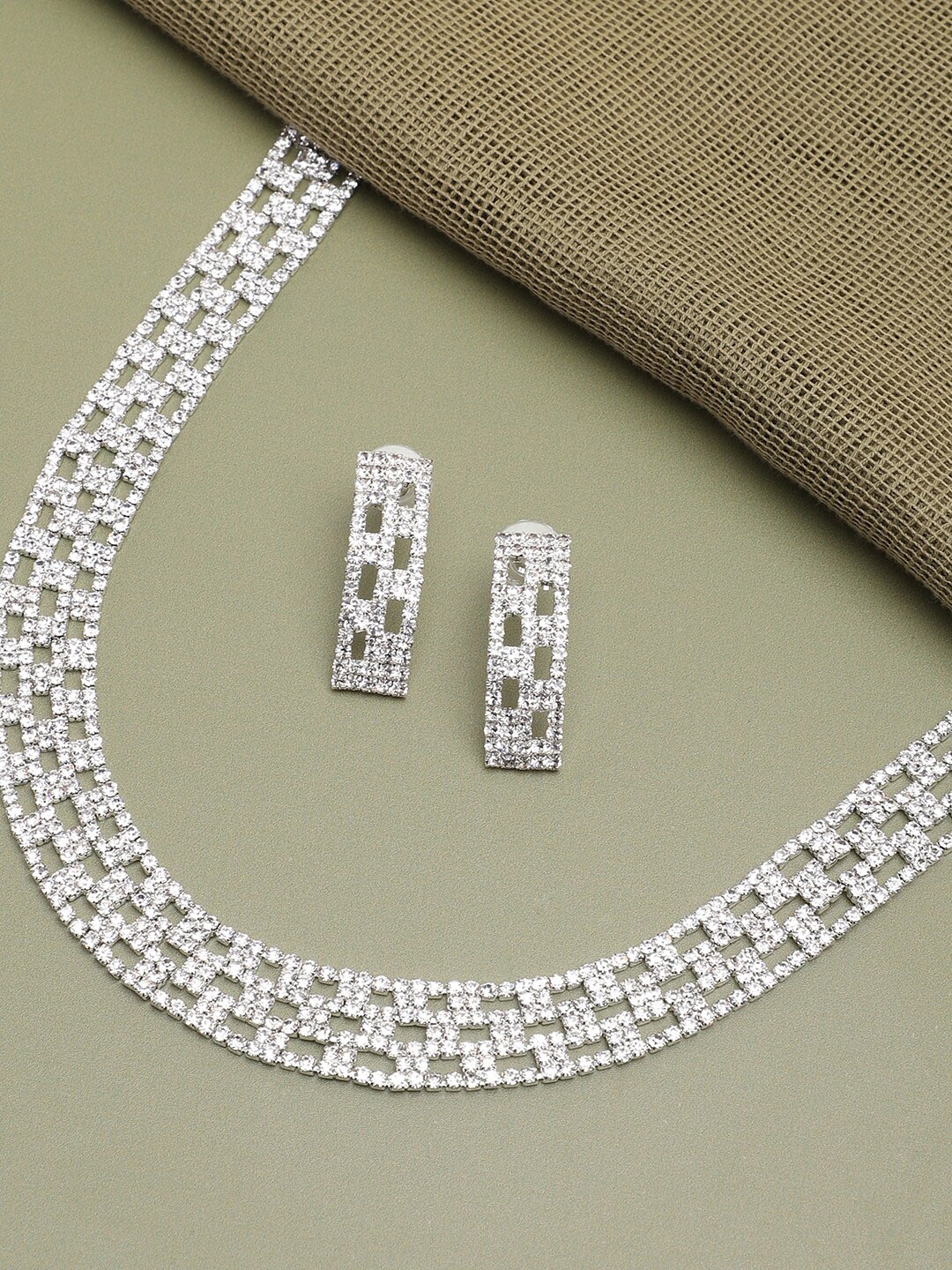 

SOHI White Silver-Plated Stone-Studded Jewellery Set
