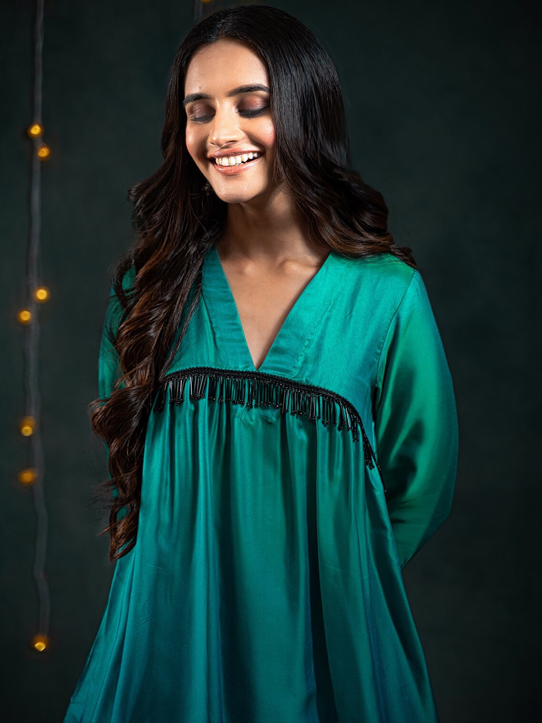 

Swtantra Women Green Pleated Kurta with Trousers
