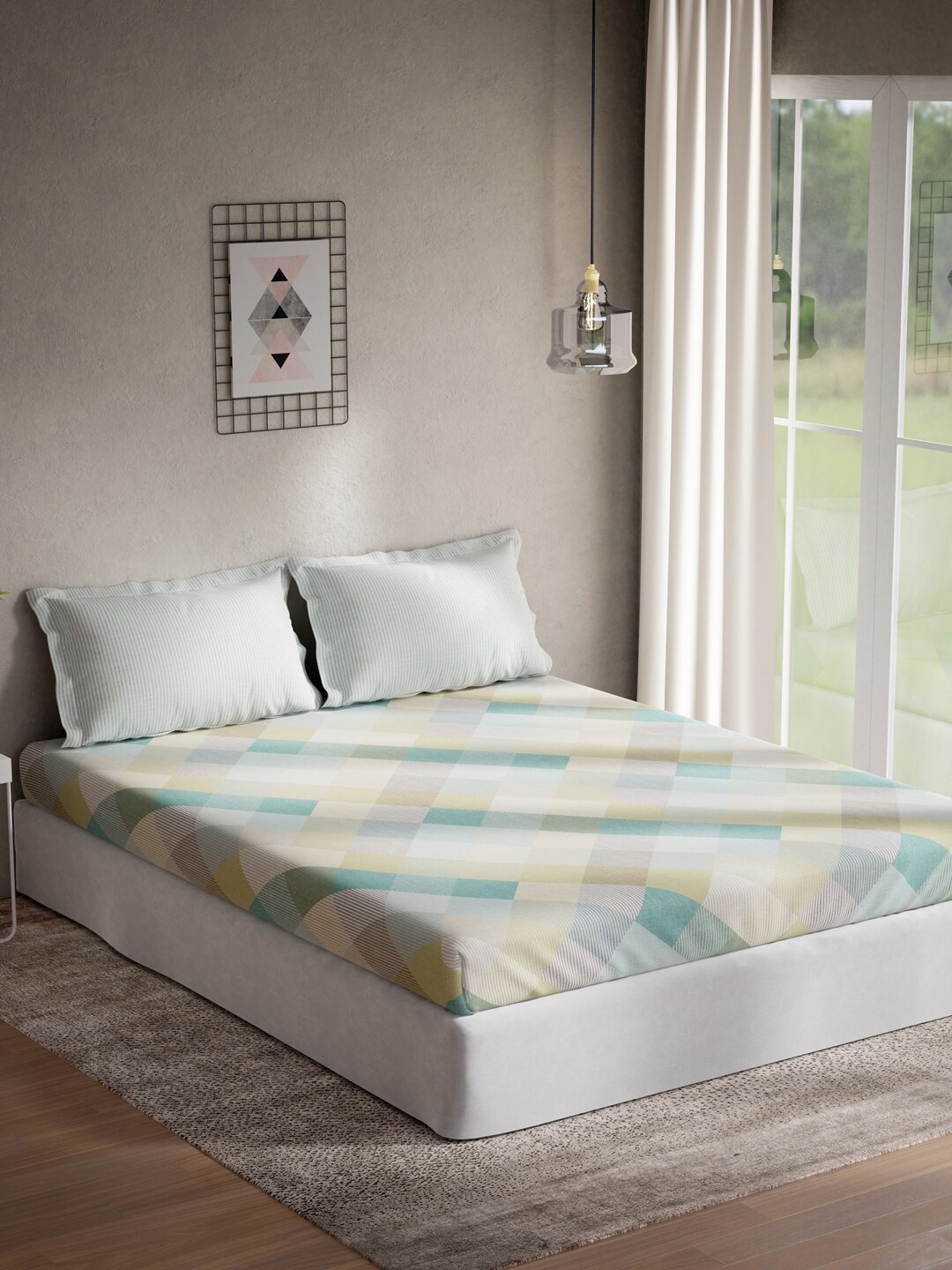 

DDecor Green & Blue Geometric 140 TC Cotton Queen Bedsheet with 2 Pillow Covers