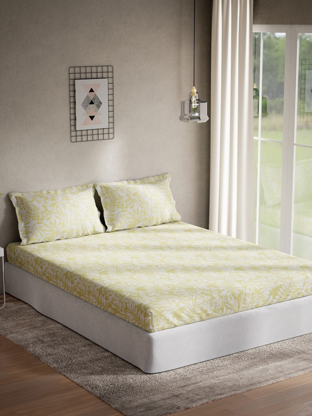 

DDecor Yellow & Off White Floral 140 TC Cotton Queen Bedsheet with 2 Pillow Covers