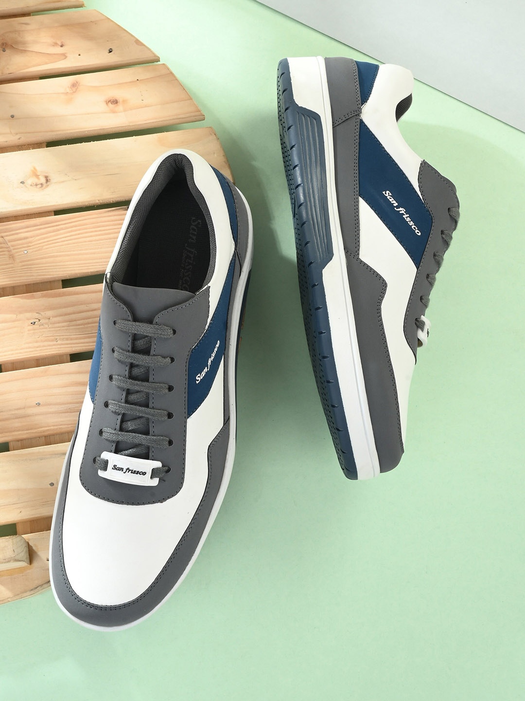

San Frissco Men Grey & White Colourblocked Casual Sneakers