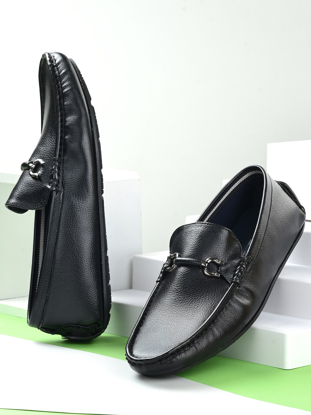 

San Frissco Men Black Driving Shoes