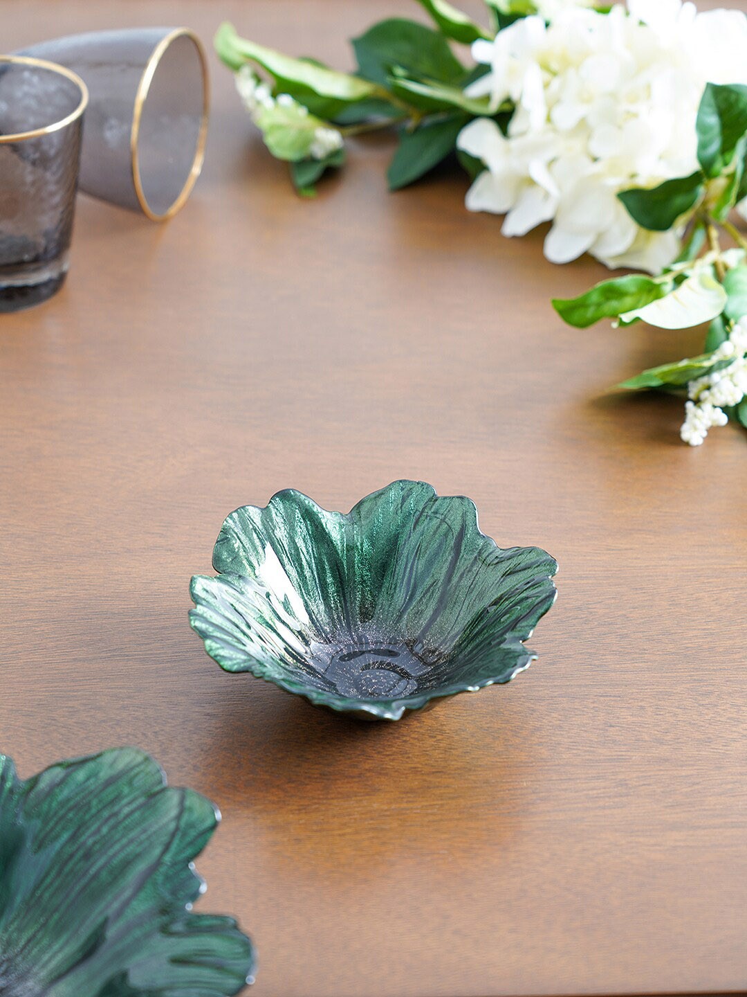 

Pure Home and Living Set of 2 Green Glass Serving Bowls
