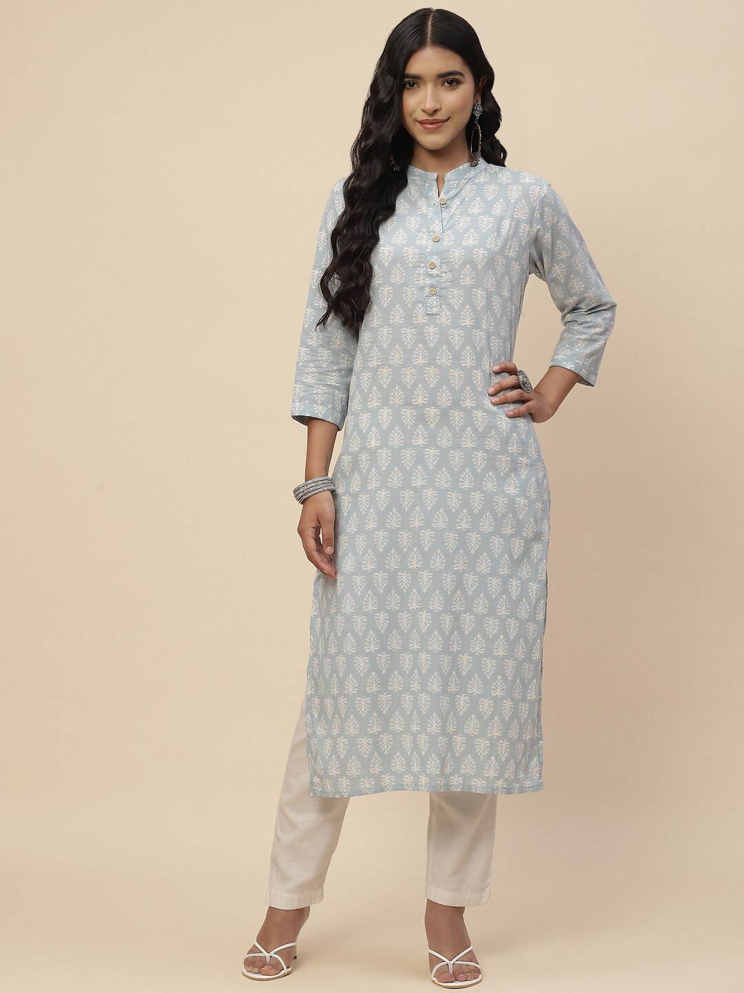 

Meena Bazaar Ethnic Motifs Printed Pure Cotton Kurta, Blue