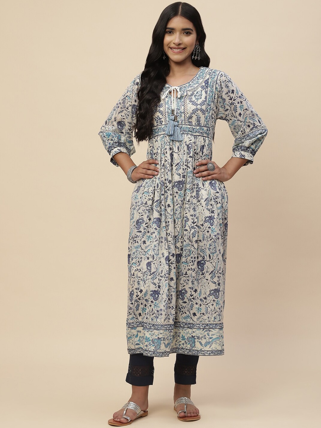 

Meena Bazaar Women Cream-Coloured Floral Printed Pure Cotton Anarkali Kurta