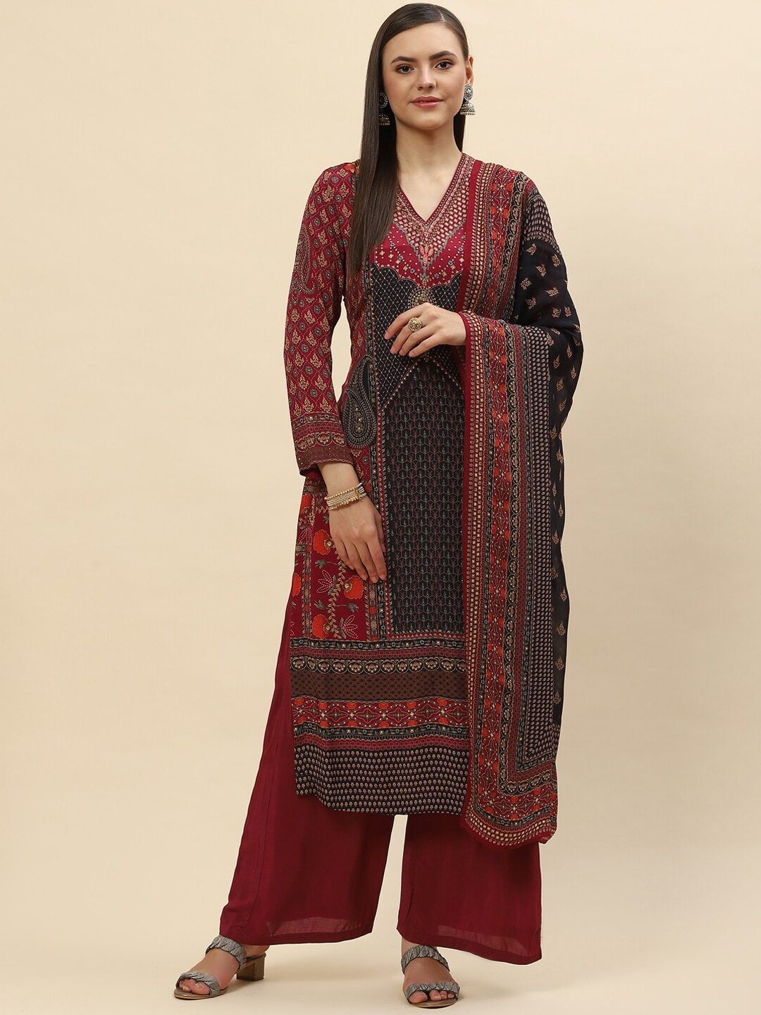 

Meena Bazaar Women Maroon Ethnic Motifs Printed Kurta with Palazzos & With Dupatta