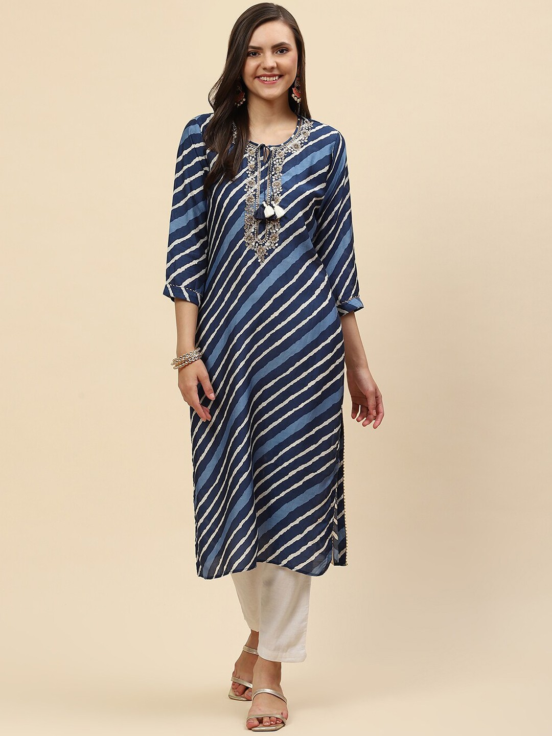 

Meena Bazaar Women Navy Blue & White Striped Kurta