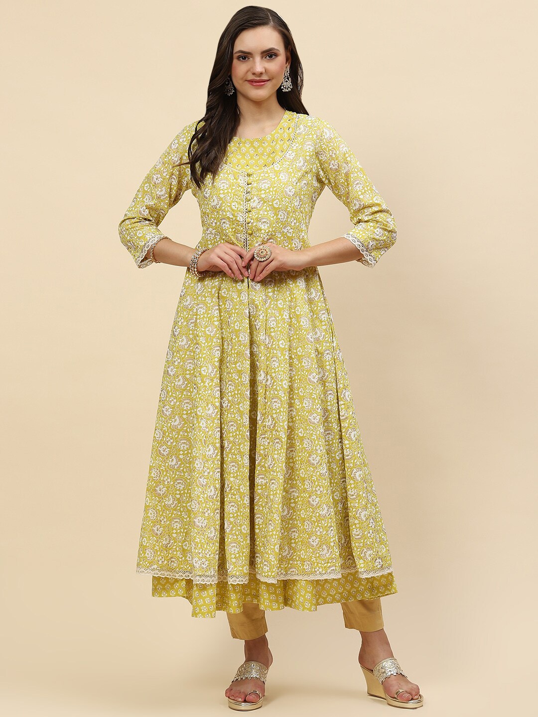 

Meena Bazaar Women Mustard Yellow & White Floral Printed Pure Cotton Anarkali Kurta