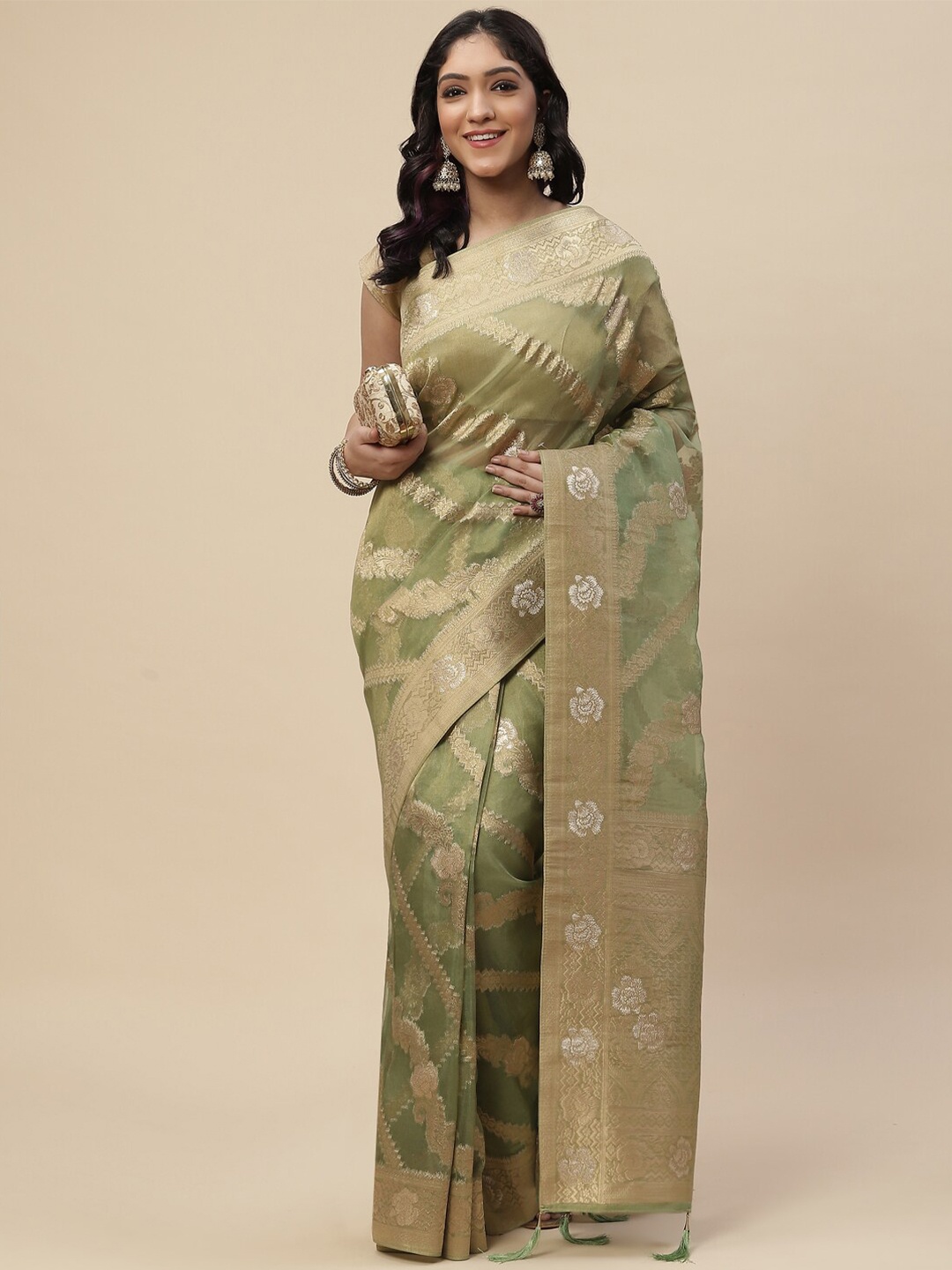 

Meena Bazaar Green & Gold-Toned Woven Design Zari Pure Cotton Saree