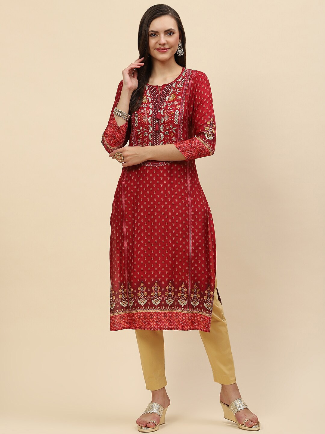 

Meena Bazaar Women Maroon Ethnic Motifs Printed Pure Silk Kurta