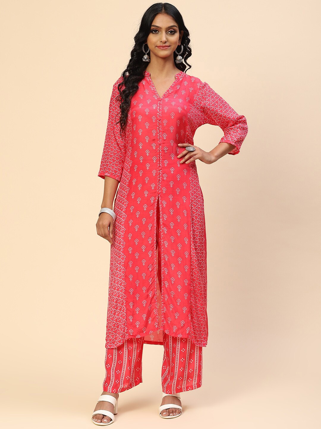 

Meena Bazaar Women Pink Ethnic Motifs Printed Dupion Silk Kurta with Trouser
