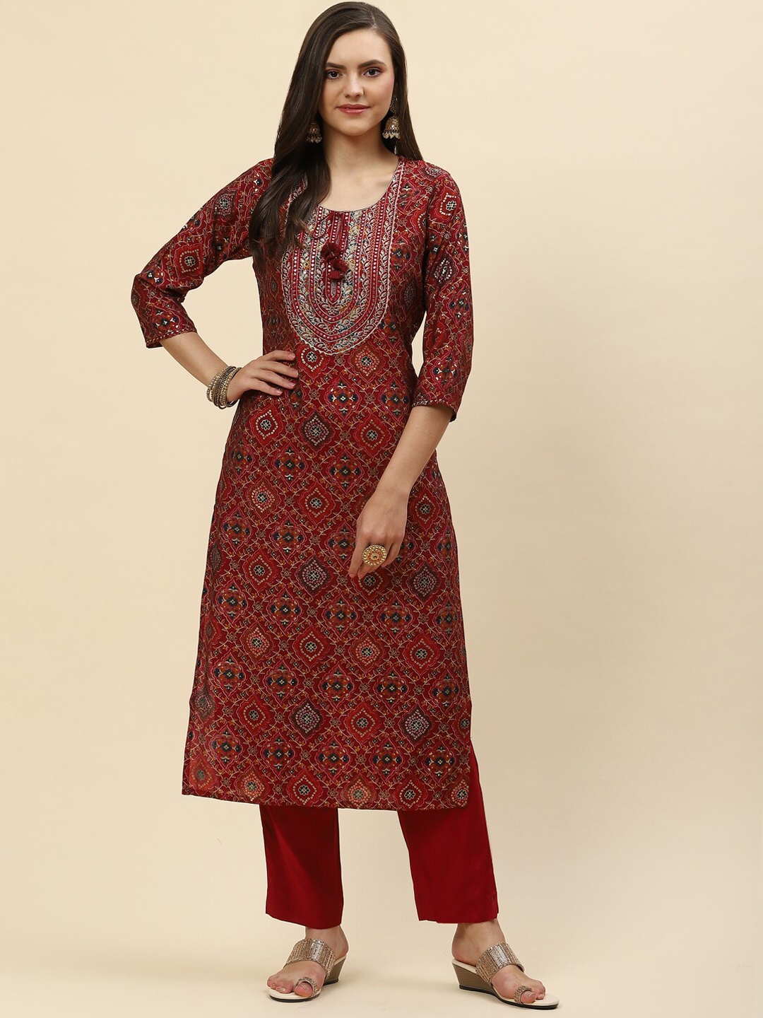 

Meena Bazaar Women Maroon Ethnic Motifs Printed Dupion Silk Kurta with Trousers