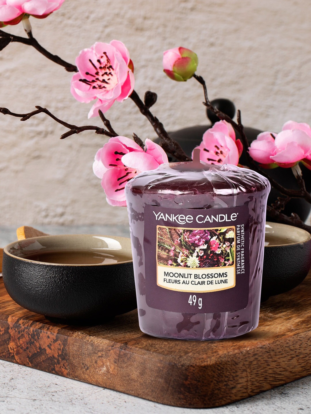 

YANKEE CANDLE Purple Moonlit Blossoms Original Votive Scented Candle