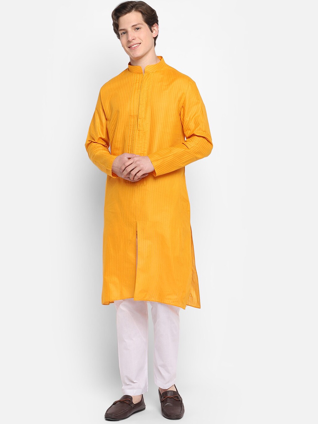 

DEVOILER Mandarin Collar Cotton Kurta, Mustard