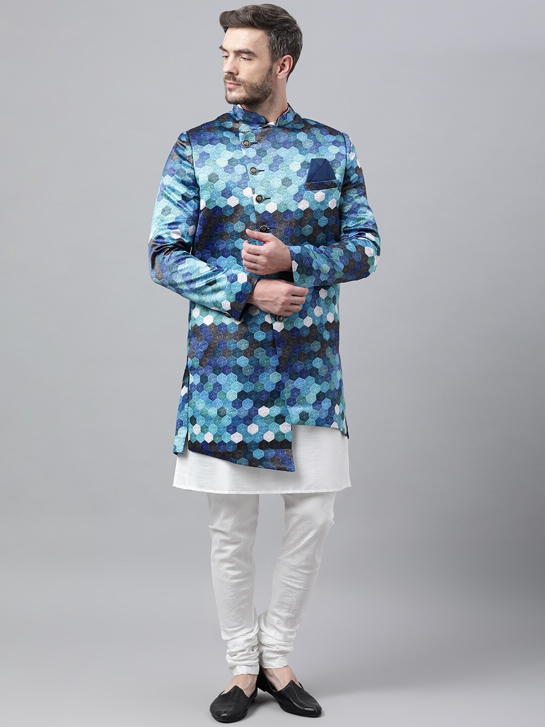 

Hangup Men Blue & White Printed Sherwani