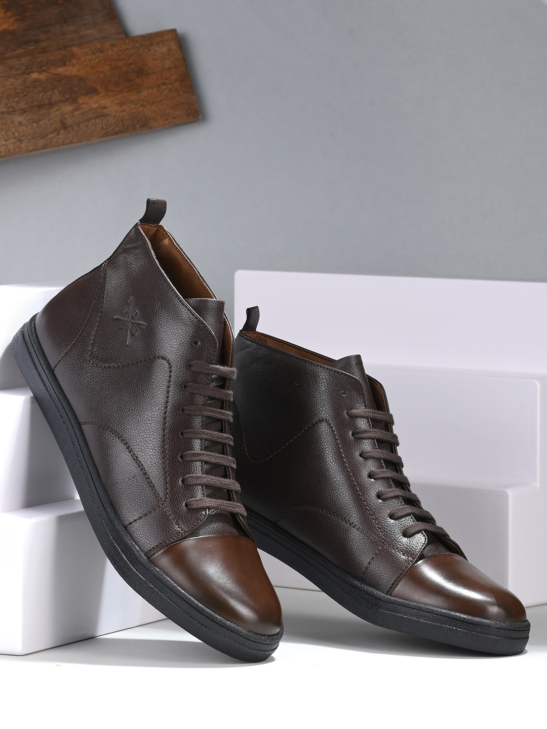 

San Frissco Men Brown Solid Casual Boots