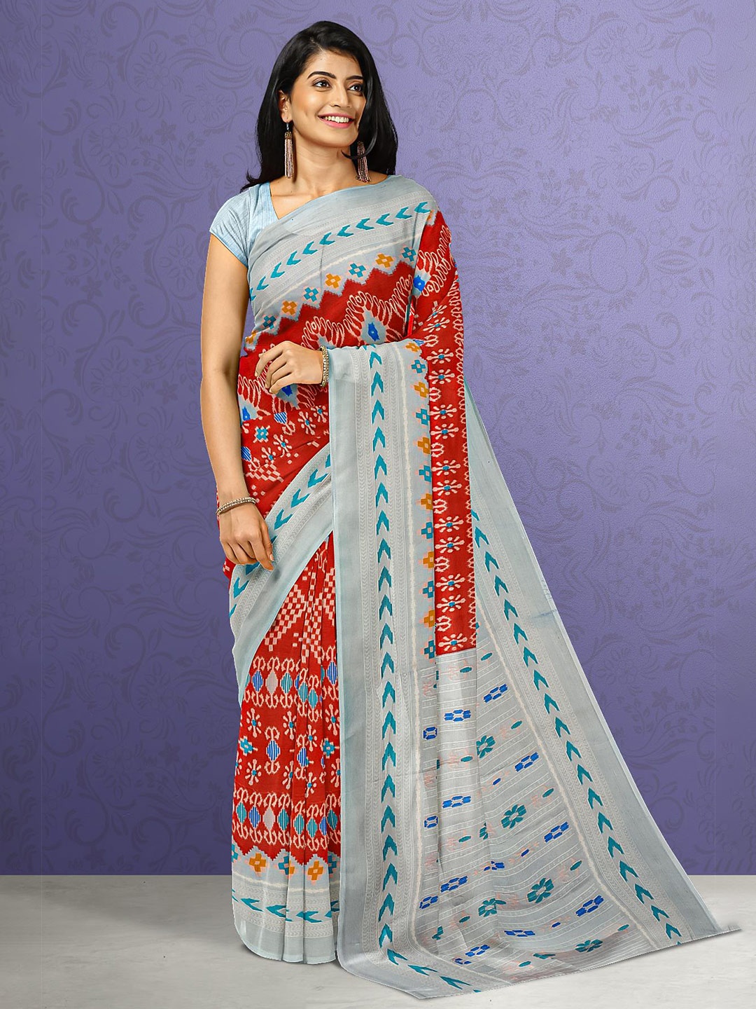 

Kalamandir Women Maroon & Off White Printed Silk Blend Saree