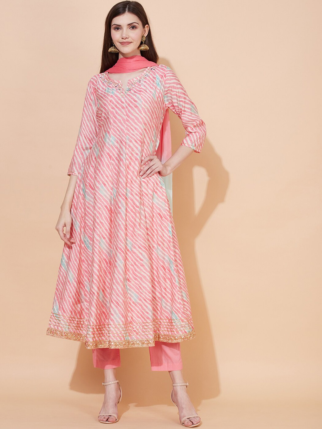 

FASHOR Women Pink Leheriya Printed Panelled Kurta with Trousers & Dupatta