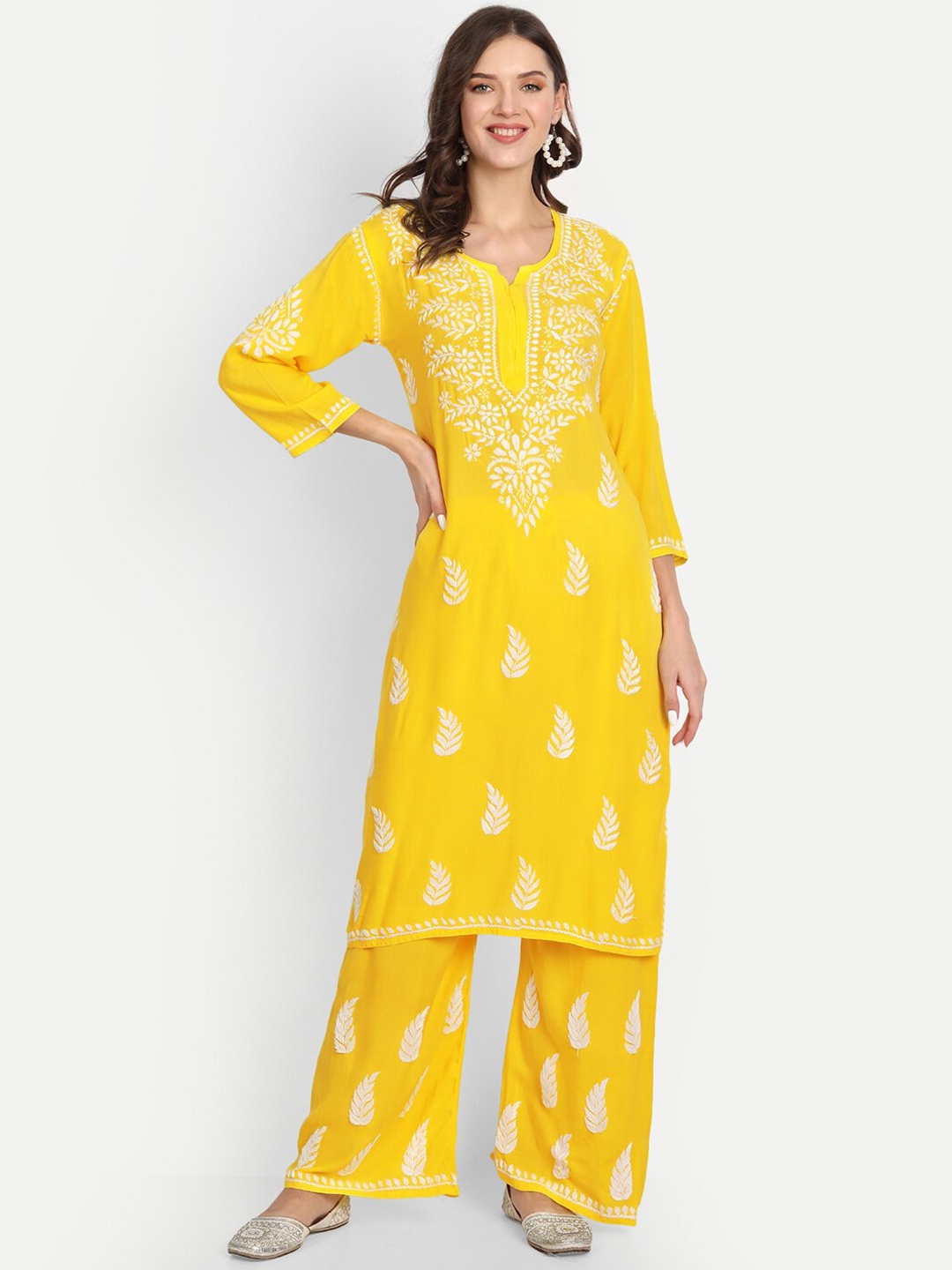 

Indiankala4u Women Yellow & White Embroidered Chikankari Straight Kurta with Palazzo