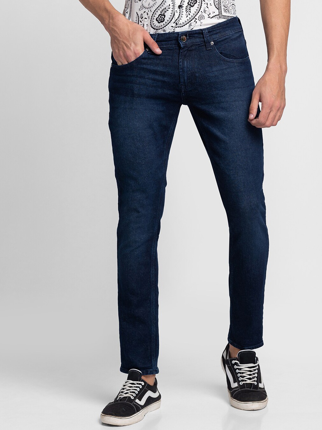 

SPYKAR Men Skinny Fit Light Fade Jeans, Blue