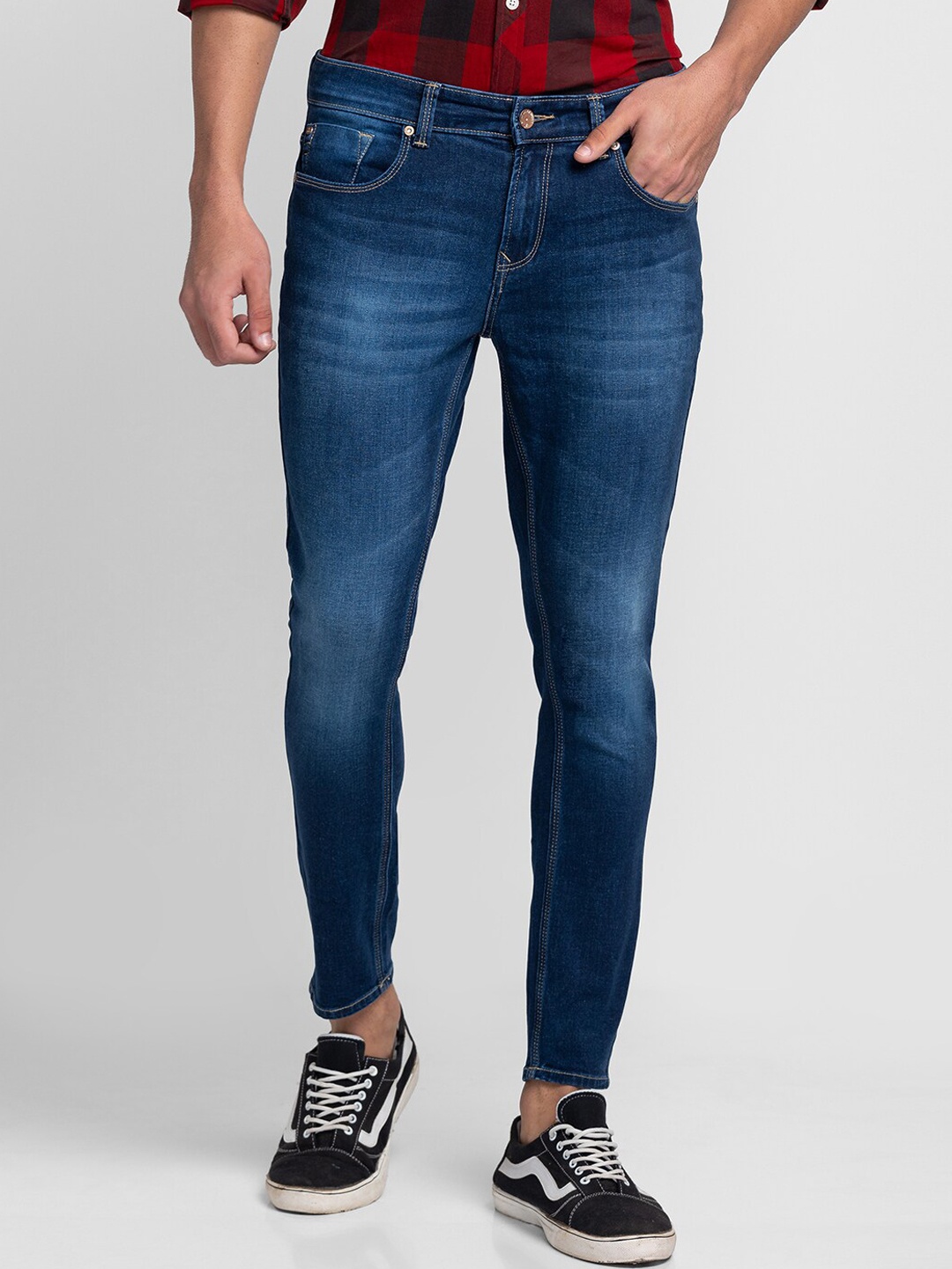 

SPYKAR Men Blue Slim Fit Light Fade Jeans