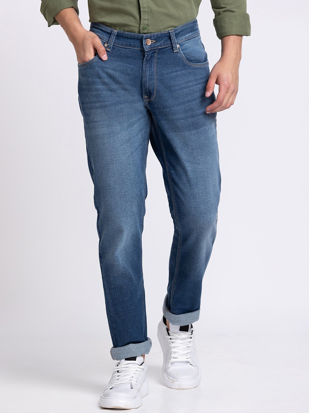 

SPYKAR Men Regular Fit Light Fade Cotton Jeans, Blue